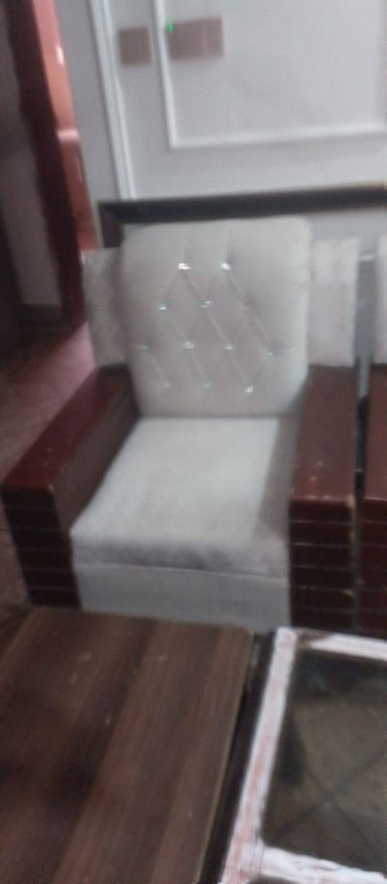 5 seater sofa 3