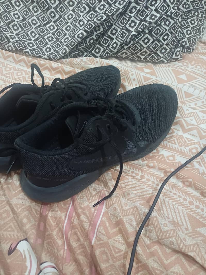 NIKE FLEX 1