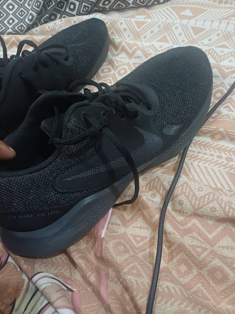 NIKE FLEX 2