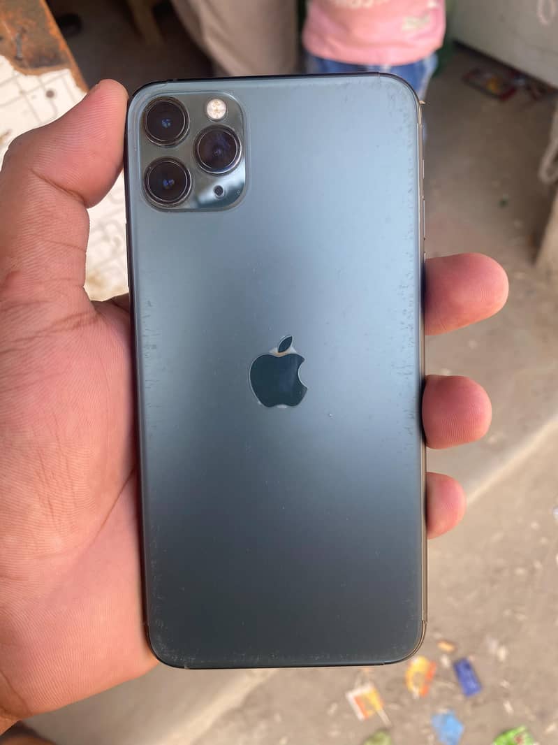 Apple iPhone 11 Pro Max 0