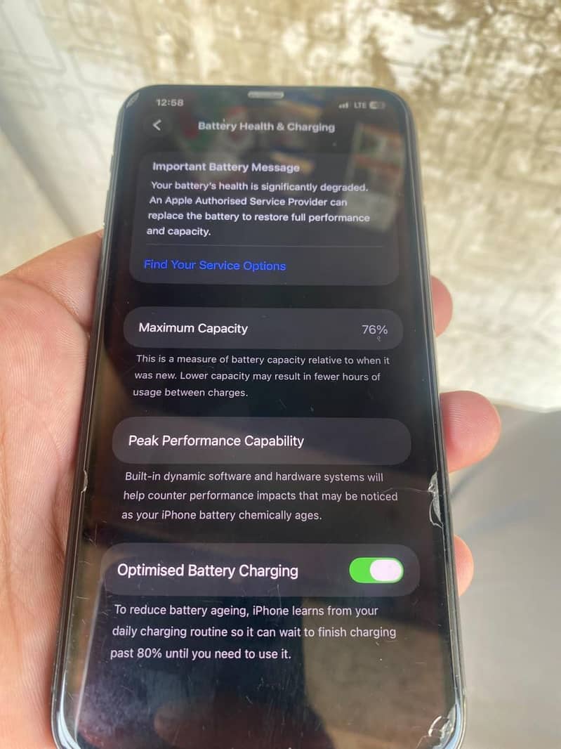 Apple iPhone 11 Pro Max 6