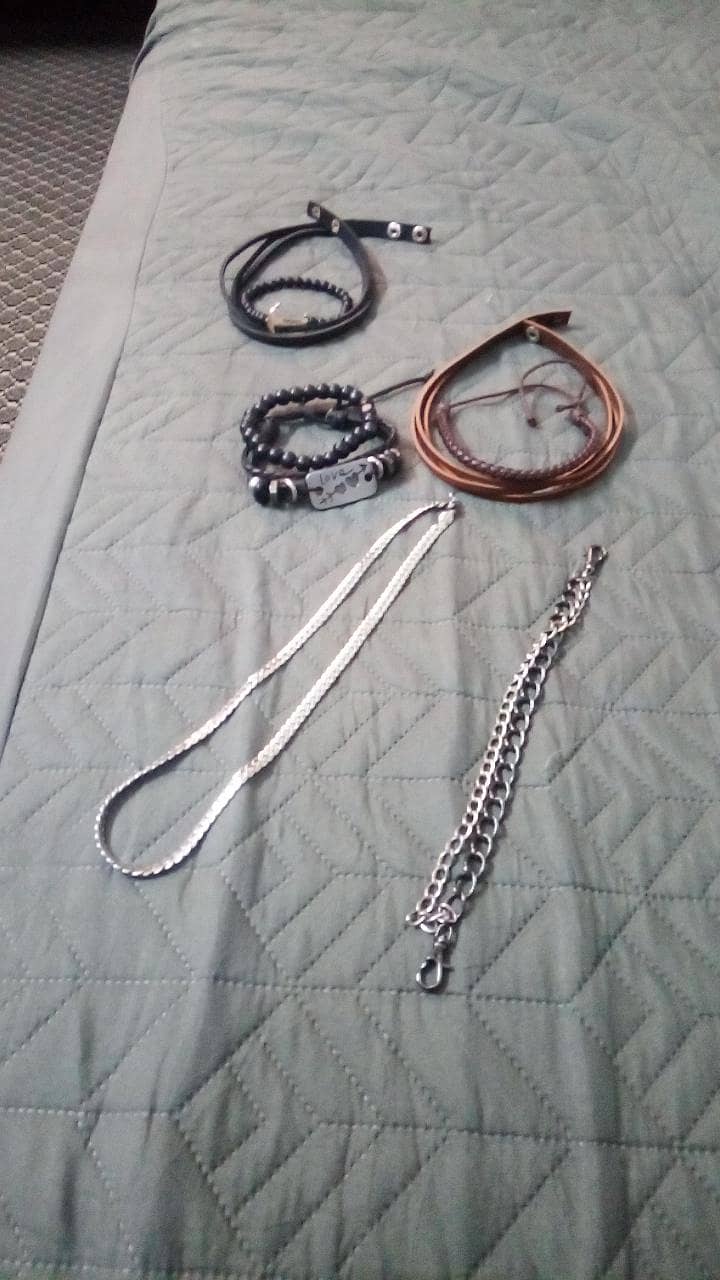 brecelete,chains 5