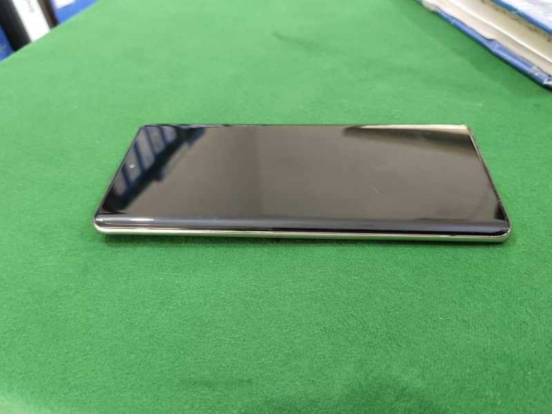 Tecno CAMON 30S 4