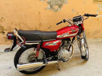 Honda cg 125 2009 model