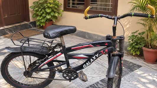 Almost new bicycle for 10-13 years children
