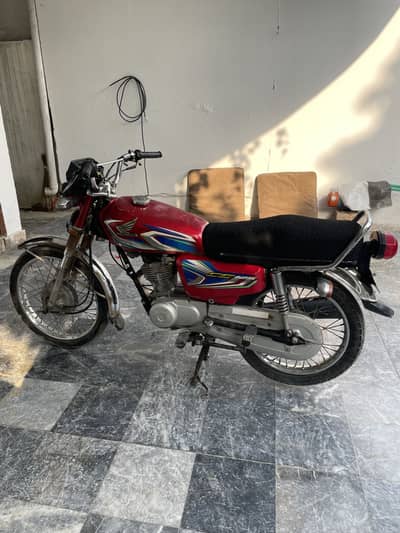 Honda CG 125 2022 model