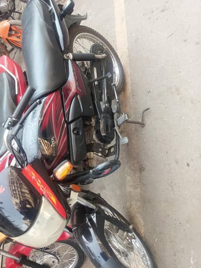 Honda pridor 100 cc model 2019