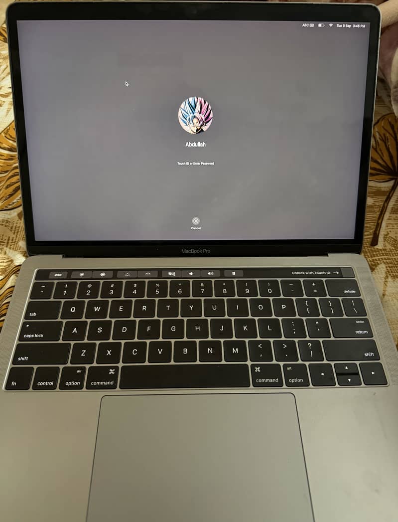 Macbook Pro 2016 Touchbar 3