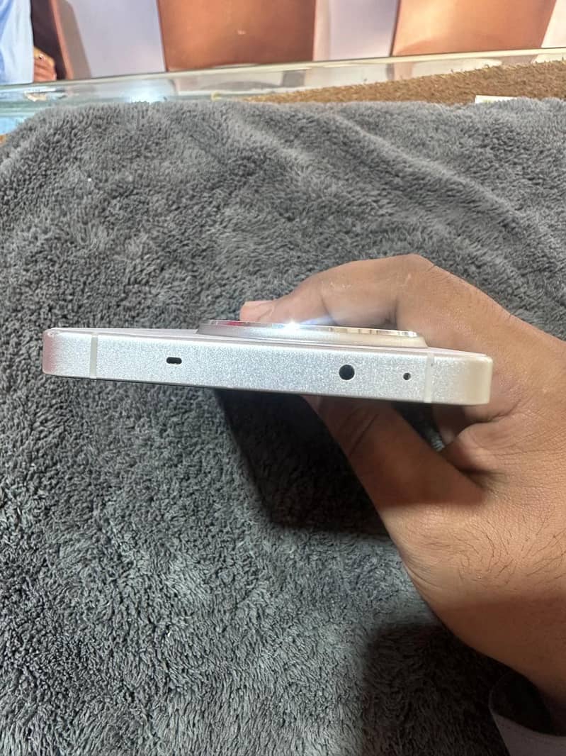 One Plus 13R 3