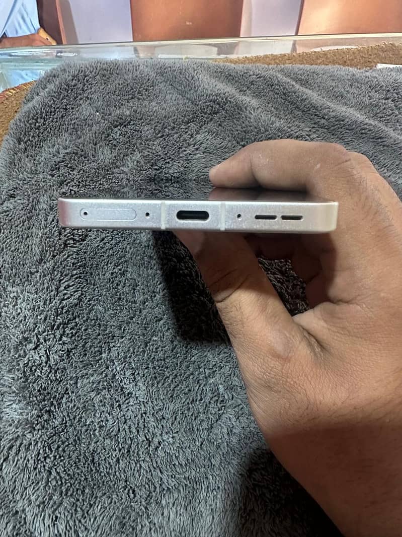 One Plus 13R 4