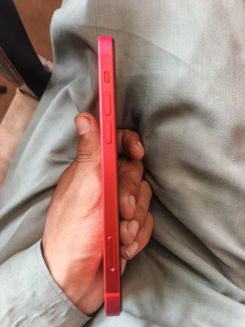Apple iPhone 12 2