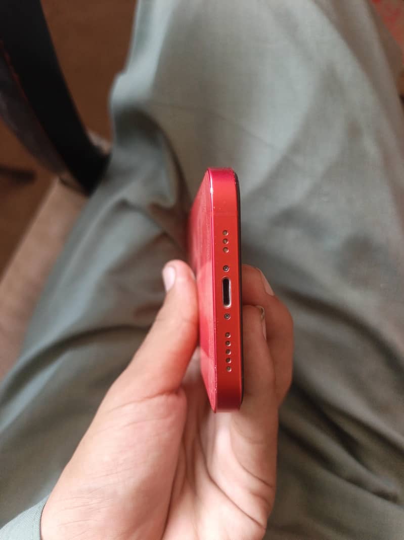 Apple iPhone 12 3