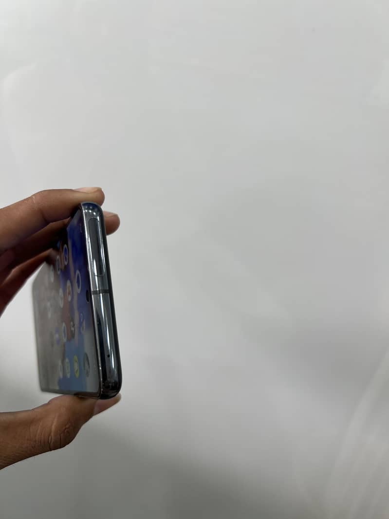 Google Pixel 8 Pro 1