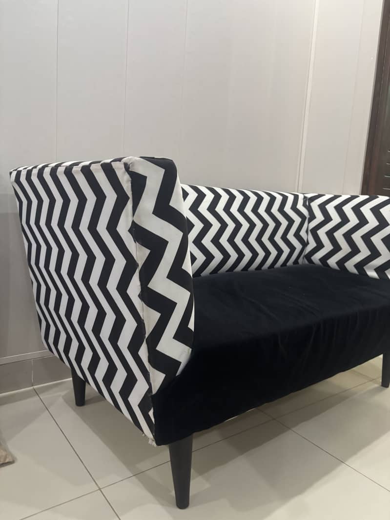 2 seater sofa 0