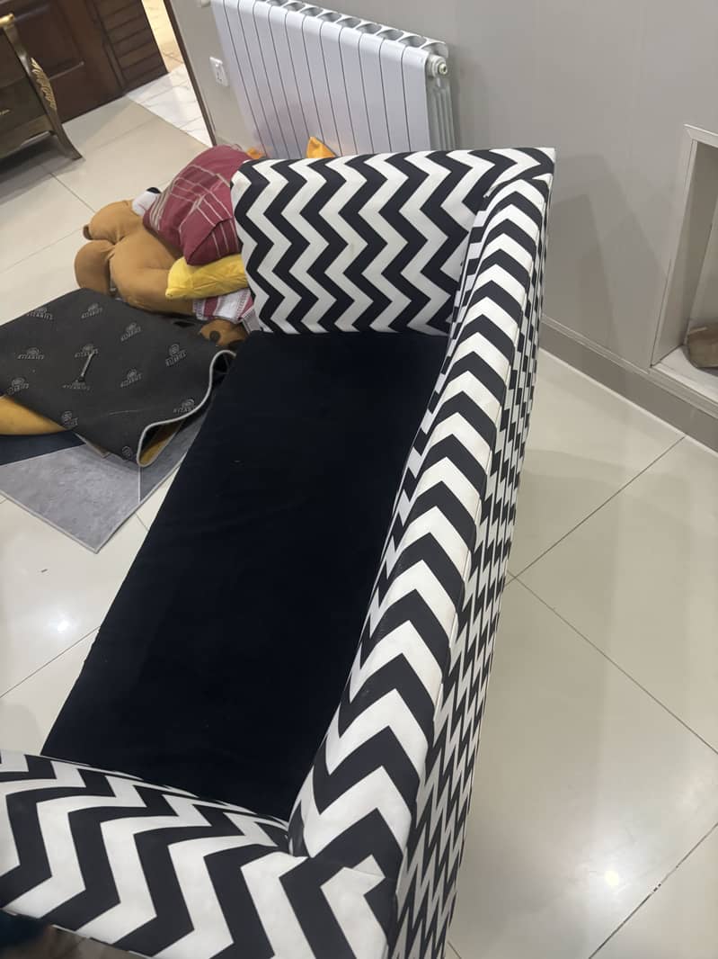 2 seater sofa 2