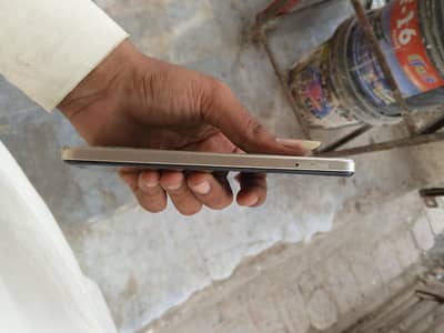 Tecno Spark 20C