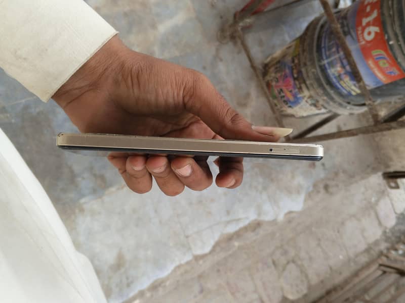 Tecno Spark 20C 0