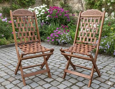 wooden folding chairs with table