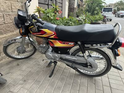 Honda CD 70 Black