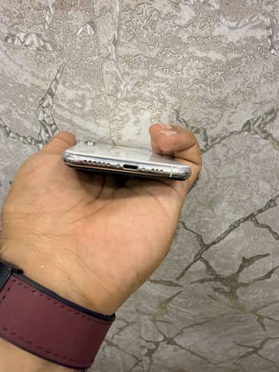 Apple iPhone XS