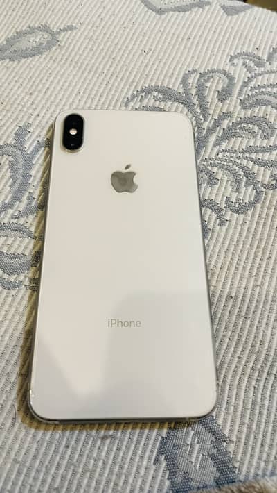 Apple iPhone XS Max 64 GB with box