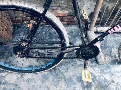 bicycle sale for my contact 03064578575