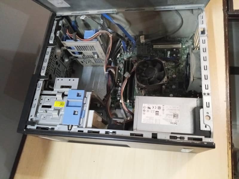 DELL Optiplex 990 7