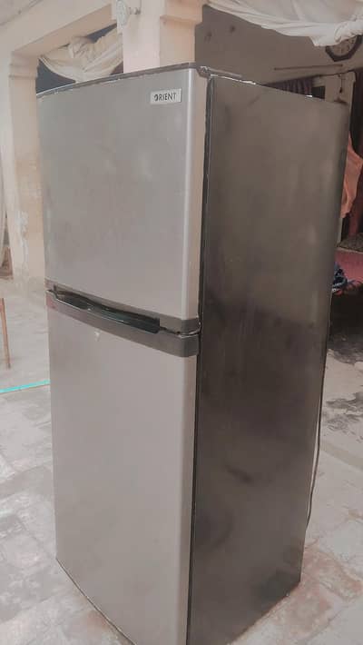 Orient double door fridge,,03027571740