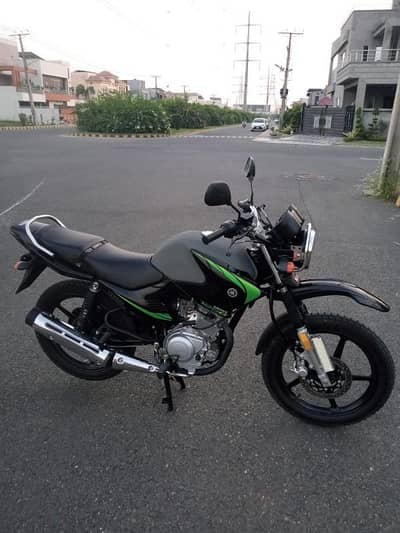 YBR 125 G