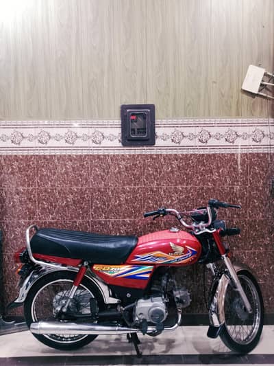 Honda cd 70 total original bike