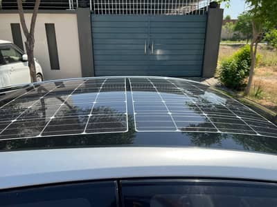 Toyota Prius 2020 PHV with solar