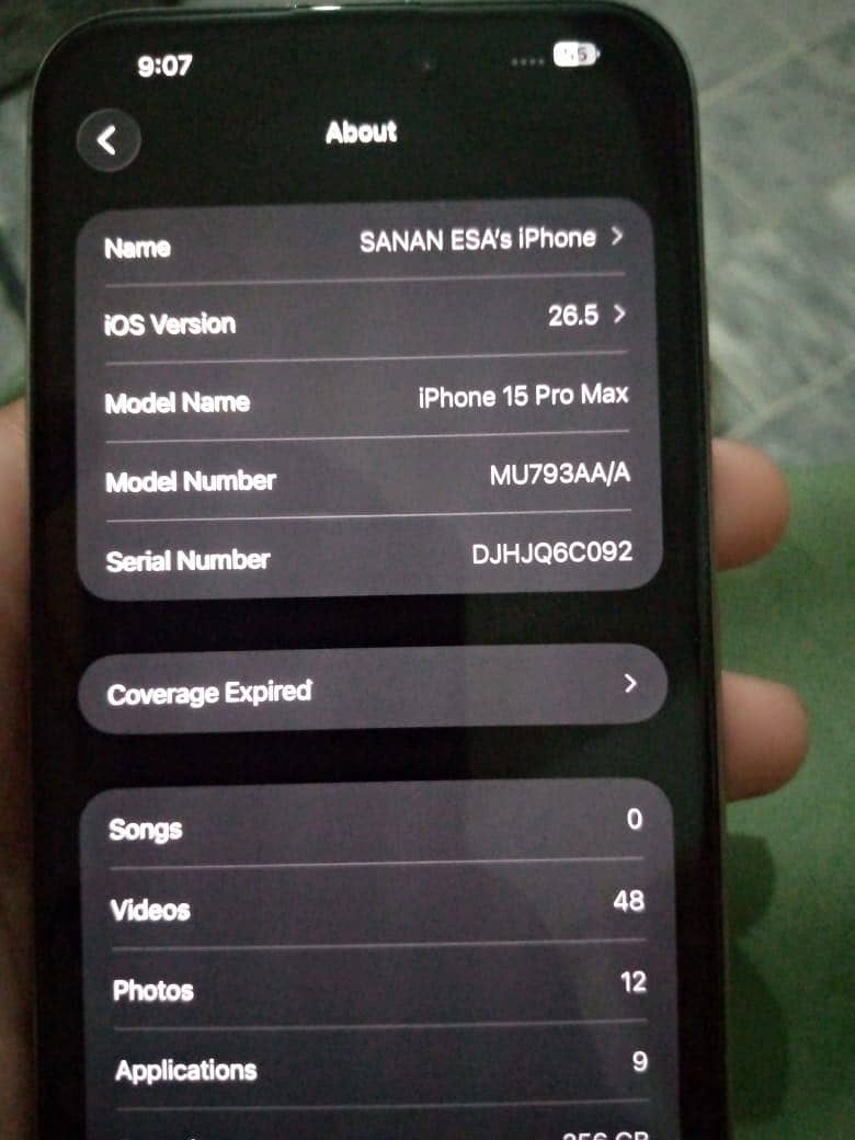 iPhone 15 pro Max 4