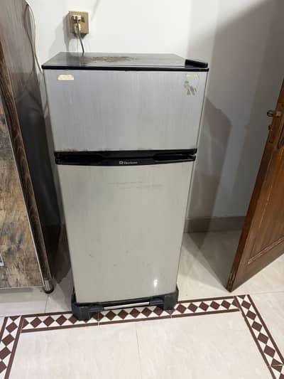 Dawlance refrigerator