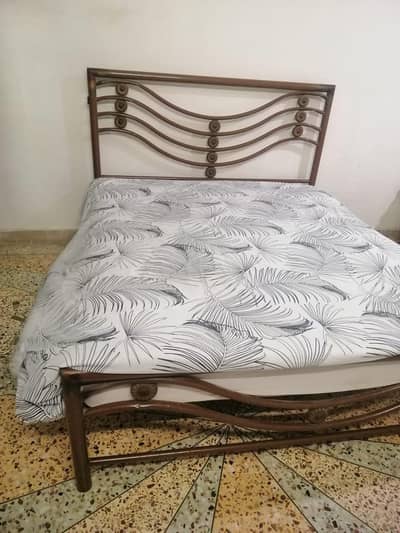 iron bed for sale with matter's