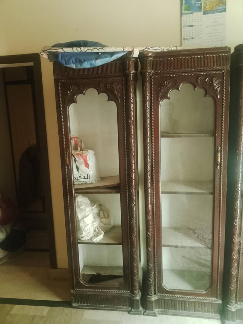 wardrobe, need some work 0