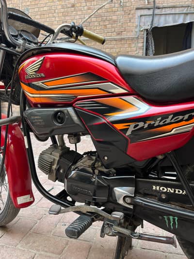 Honda Pridor