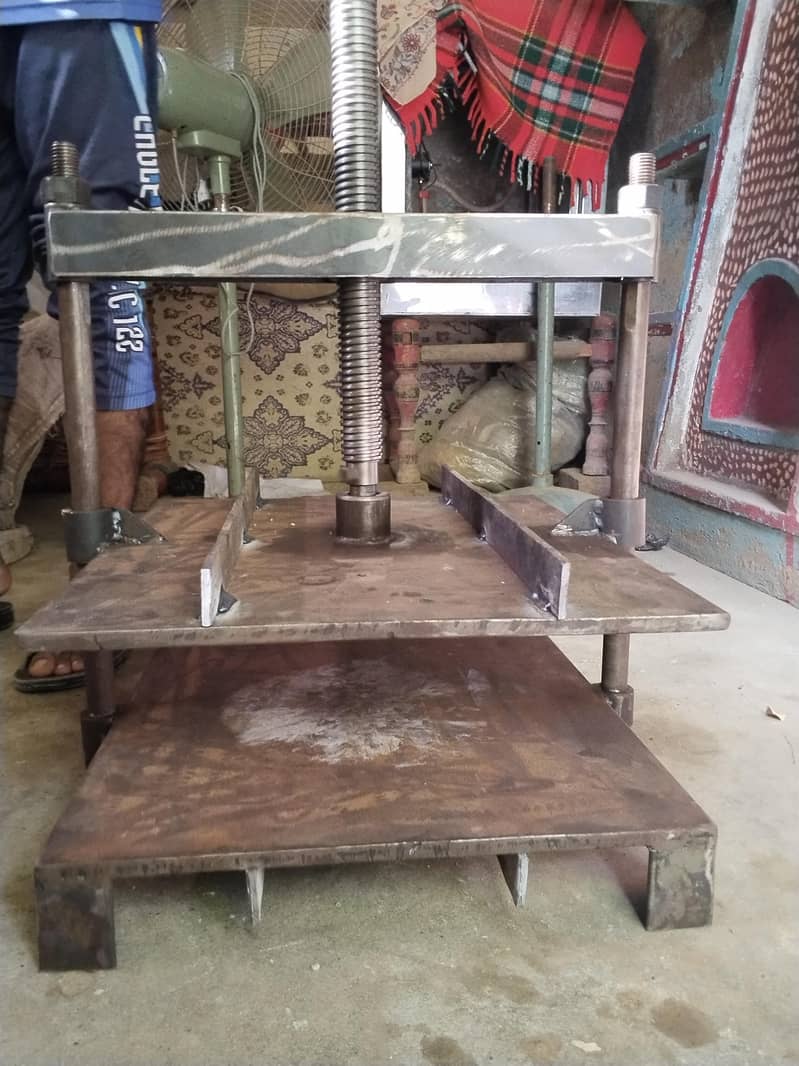 press machine 0