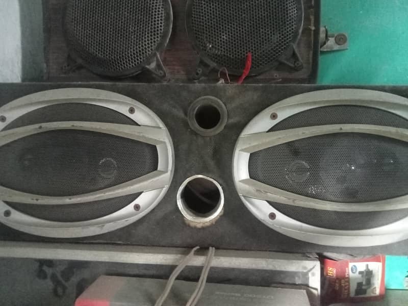 speaker 0