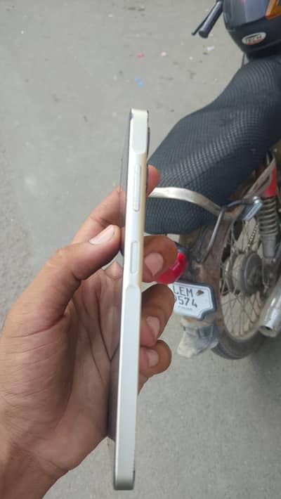 Samsung Mobile A06