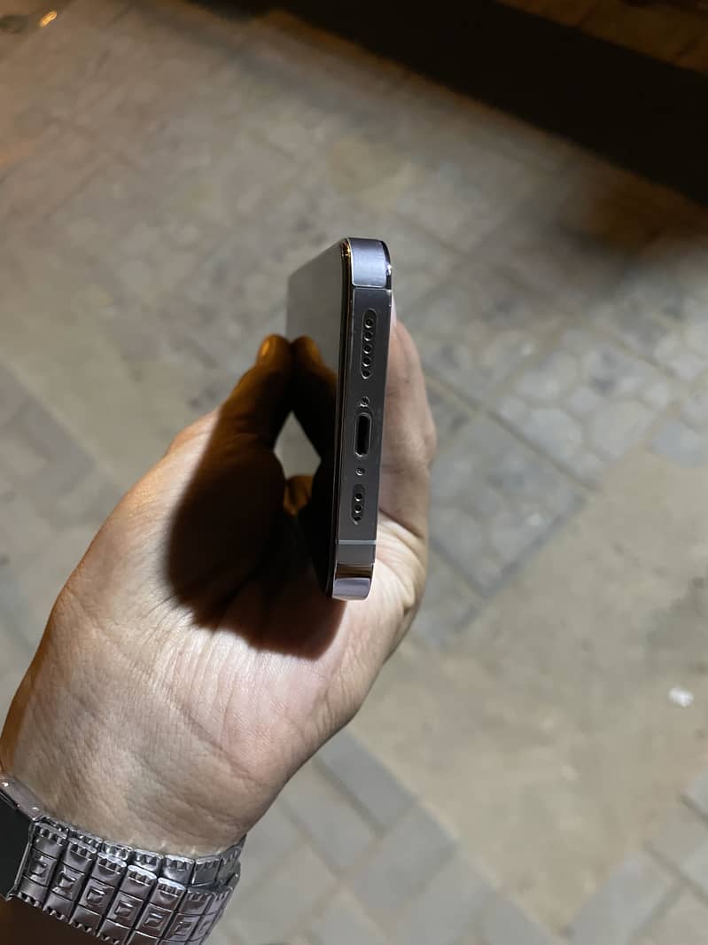 Apple iPhone 14 Pro 6
