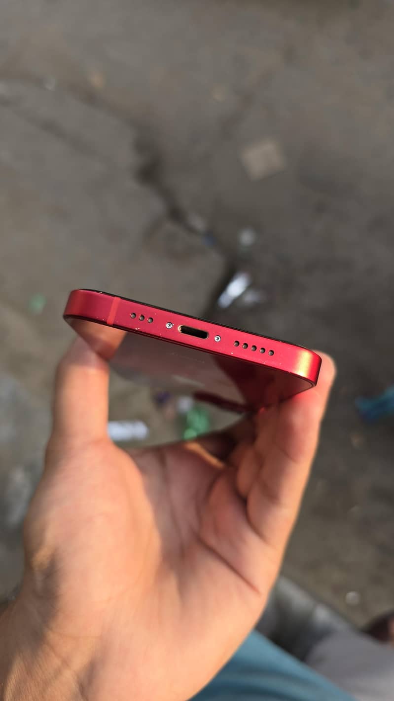 Apple iPhone 13 3