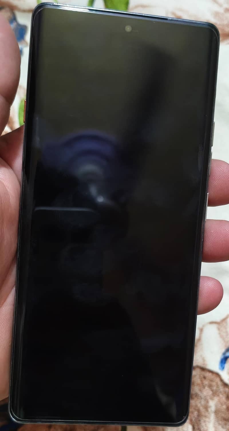 Tecno CAMON 40 Pro 2