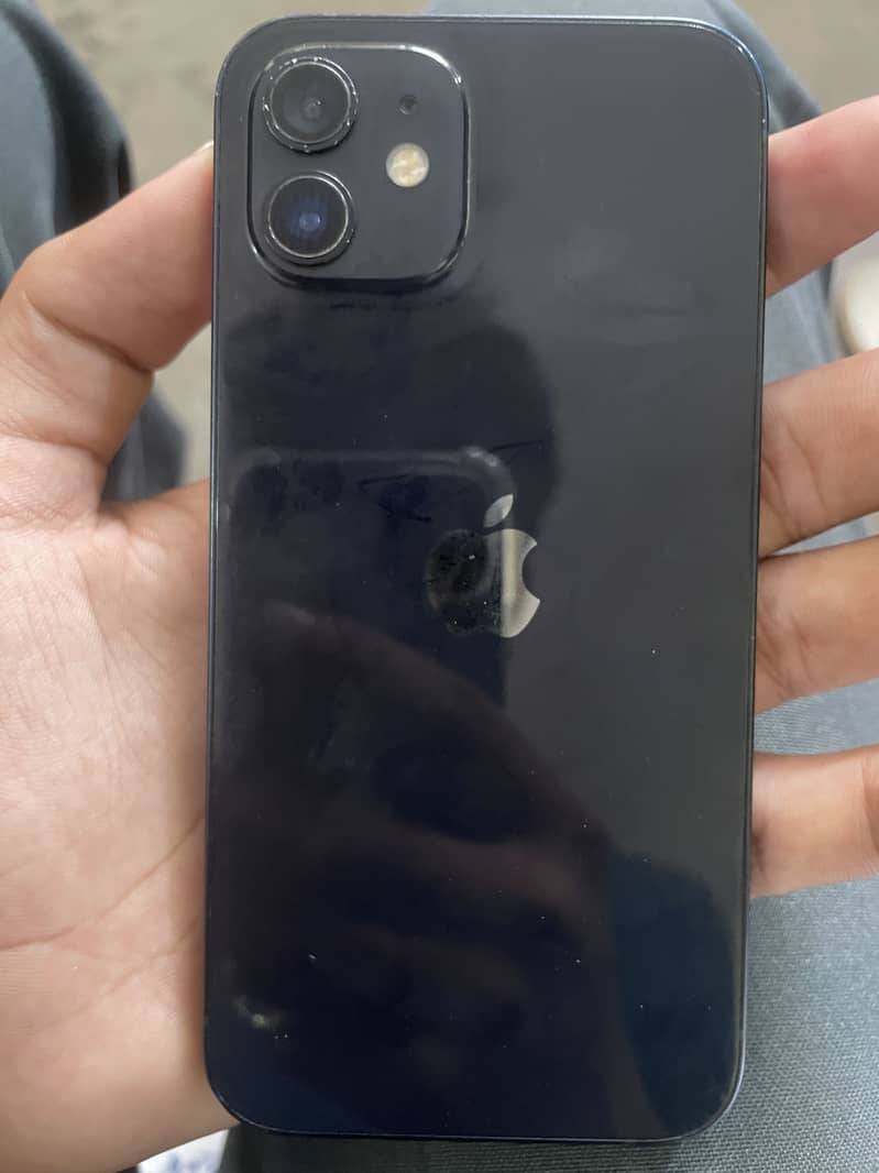 Apple iPhone 12 2