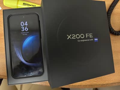 Vivo x 200 FE