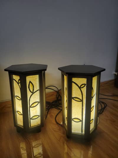Pair of Modern Wooden & Fiber Lantern Lamps – Excellent Condition