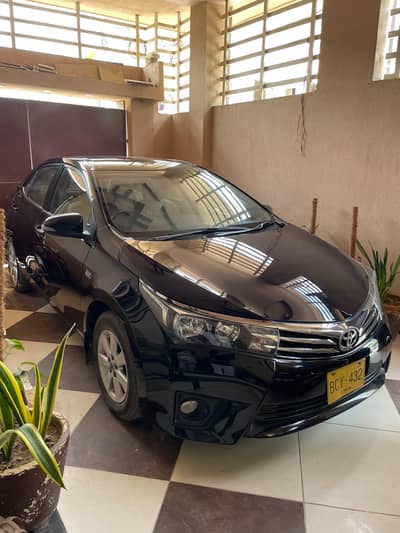 toyota corolla  Altis 1.8 2015 manual mint condition