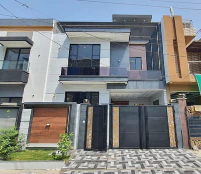 5 MARLA DOUBLE-STORY HOUSE FOR SALE