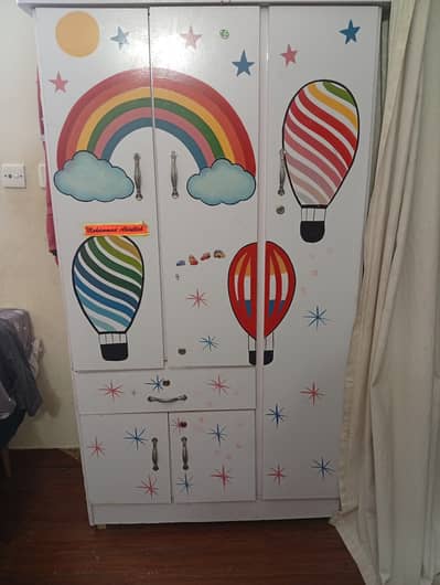 3 door cupboard