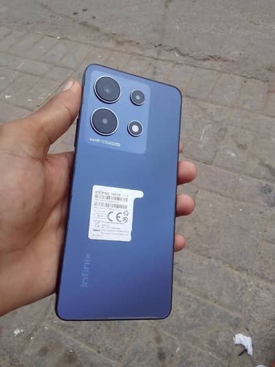 Infinix Note 30