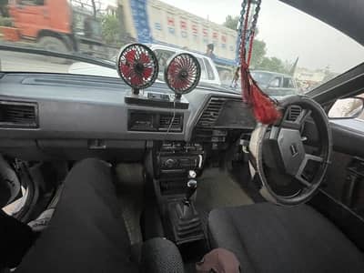 Nissan Sunny 1989